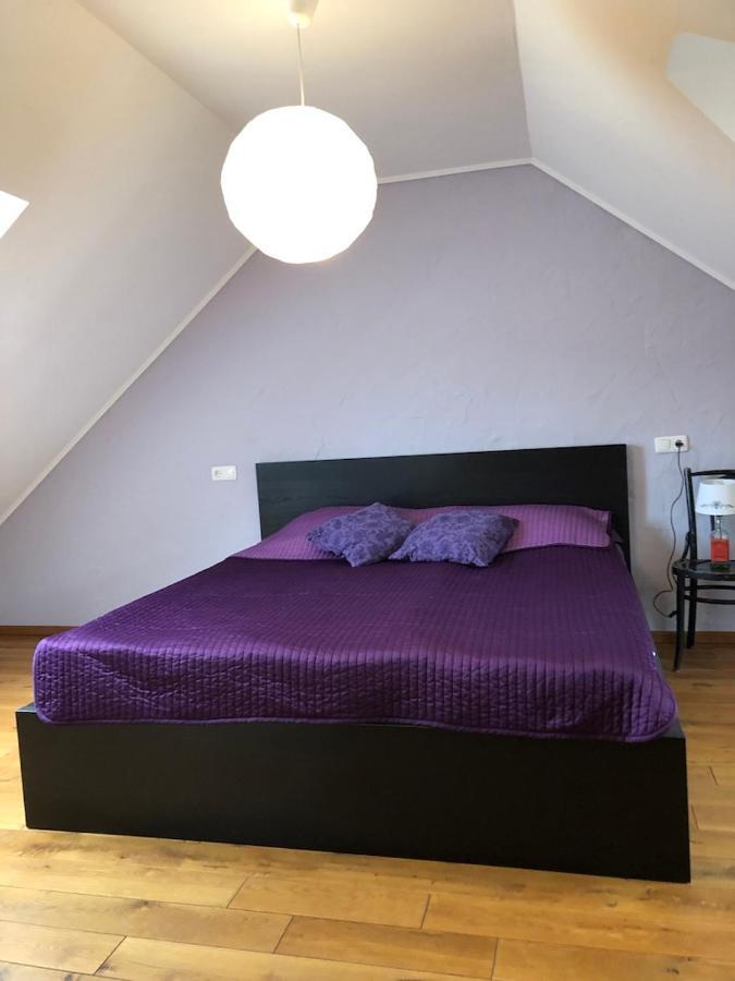 Ferienwohnung In Historischem Bauernhaus In Der Eifel Mettendorf Exteriör bild