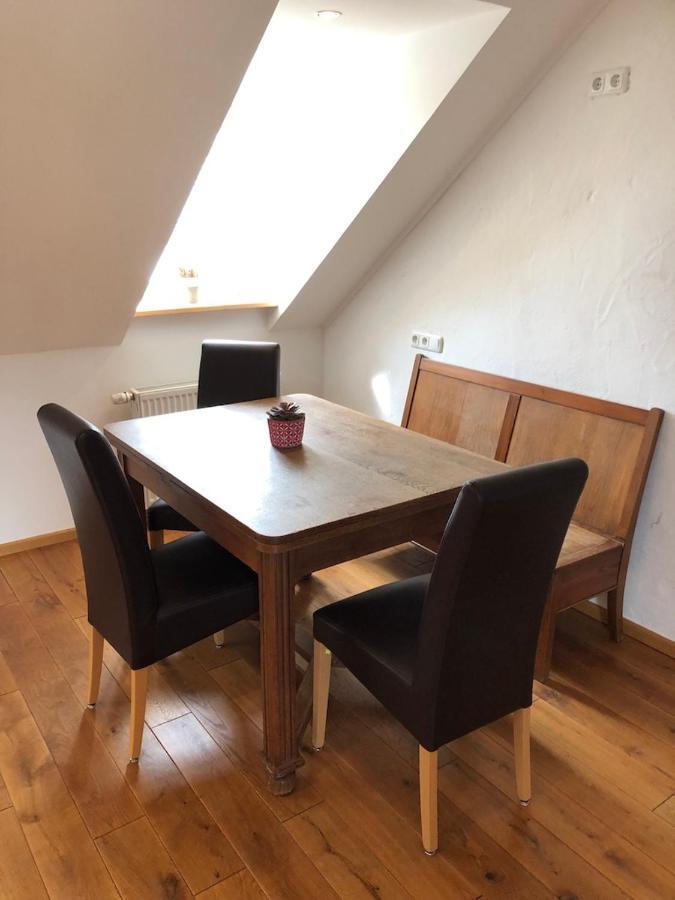 Ferienwohnung In Historischem Bauernhaus In Der Eifel Mettendorf Exteriör bild